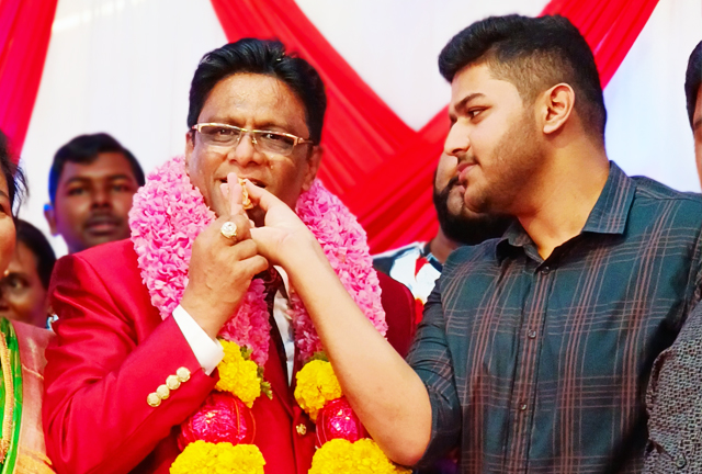 Bro Andrew Richard marks his 60th Birthday 2022 with grandeur at Prayer Centre, Valahcil in Mangalore on July 15th Friday along with large devotees and members of Grace Ministry.